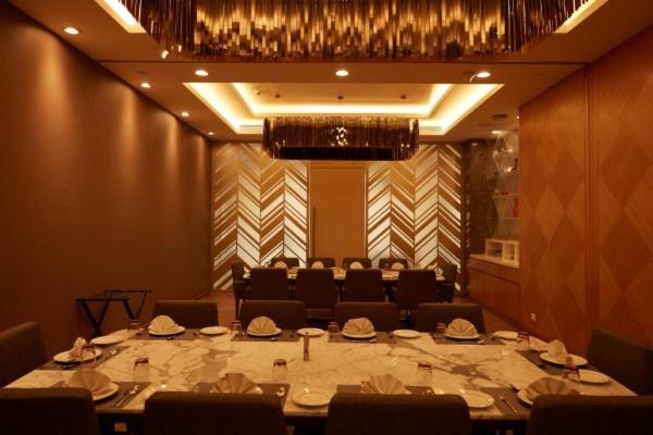 Belvedere Golf & Country Club Adalaj エクステリア 写真